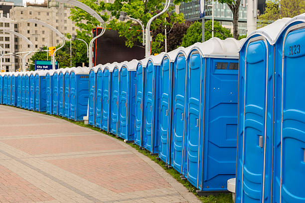 Portable Toilets for Disaster Relief Sites in Santa Monica, CA